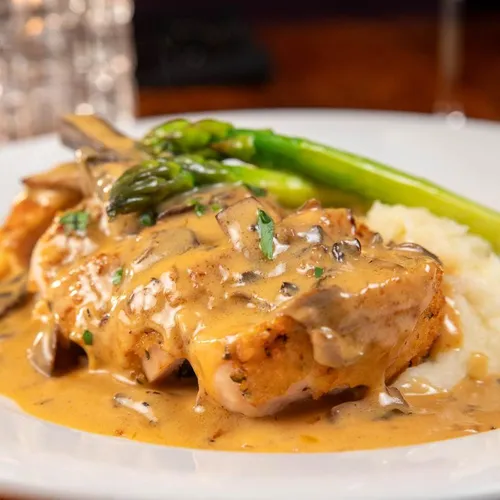 Chicken marsala at Benvenuti's Ristorante