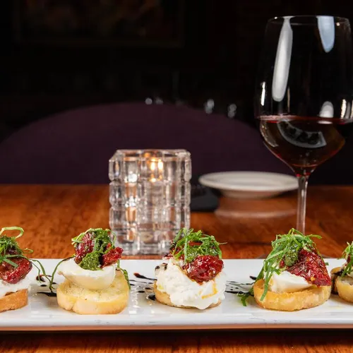 Burrata bruschetta at Benvenuti's Ristorante