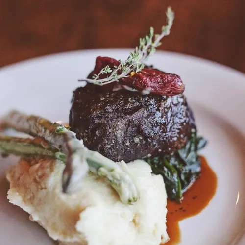 Italian cuisine at Benvenuti's Ristorante